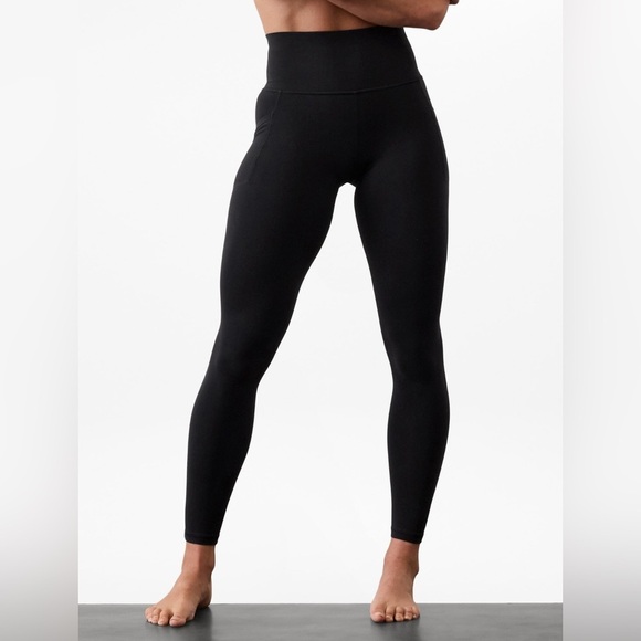 Athleta Pants - NWT Salutation Stash 7/8 Black Tight Size M/P